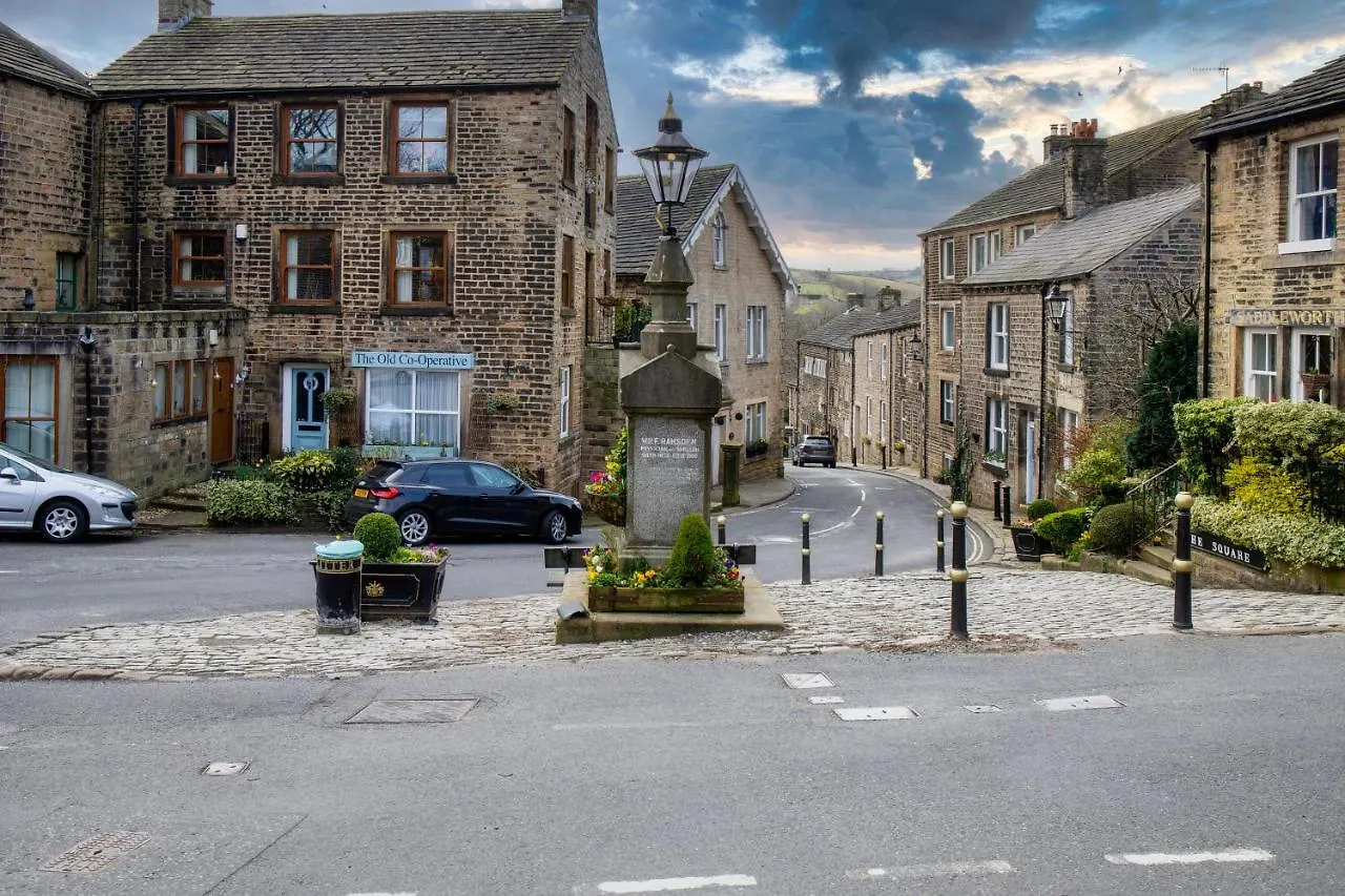Vila The View! Delph